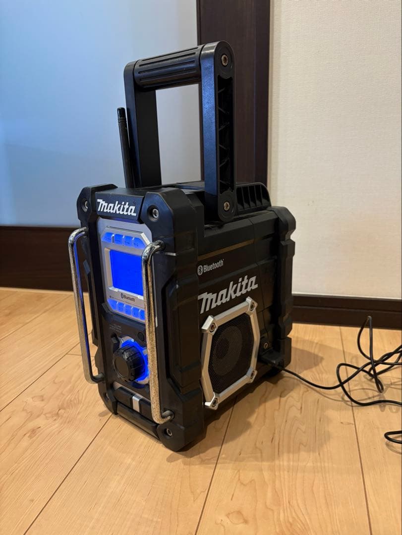 Makita MR108 Bluetooth ポータブルスピーカ