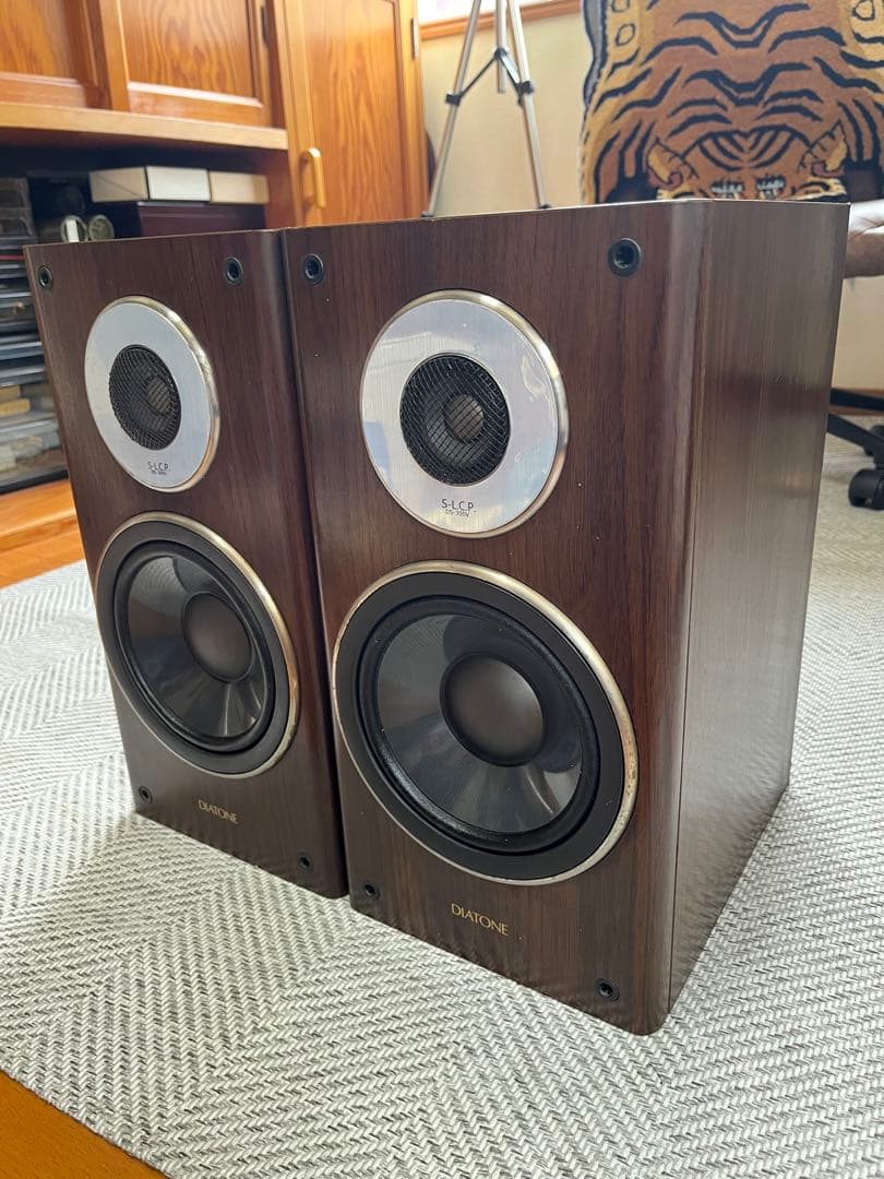 DIATONE スピーカー　DS-300V 中古品　２本組　外観訳あり
