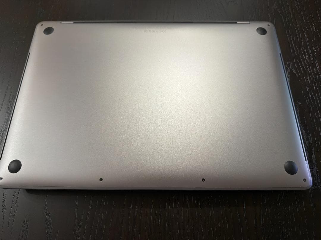 MacBook Pro 15 2016 i7 16GB 512GB USキー
