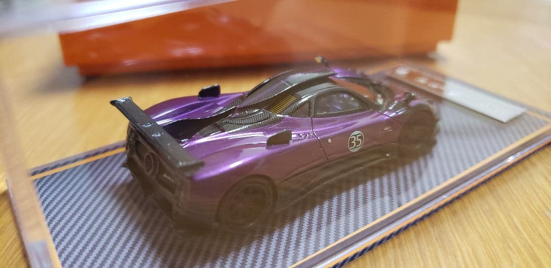 U2 1/64　パガーニ ゾンダ 760 LH