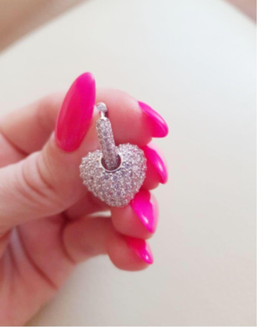 ❤️スワロフスキー❤️ぶっくりかわいい　ハートパヴェ 上品華やか