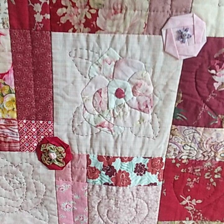 花模様　タペストリー