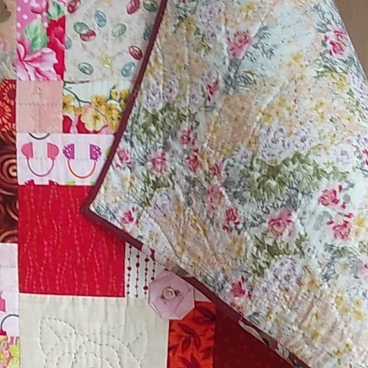 花模様　タペストリー