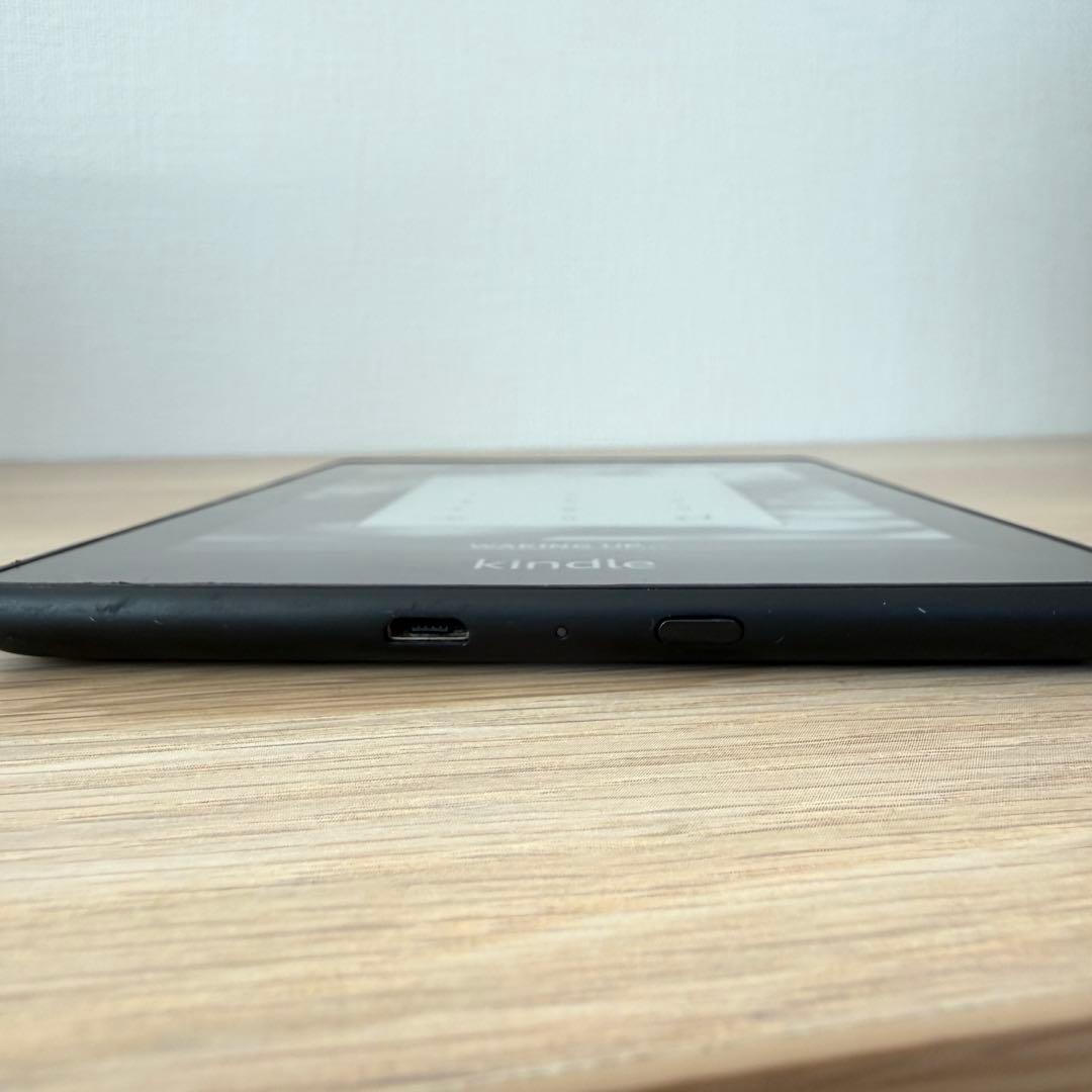 Kindle Paperwhite (第10世代) 8GB・広告なし