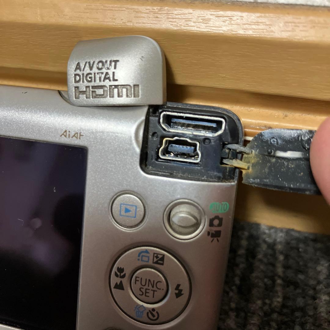 ジャンク品 Canon コンパクトデジタルカメラ IXY PC1353