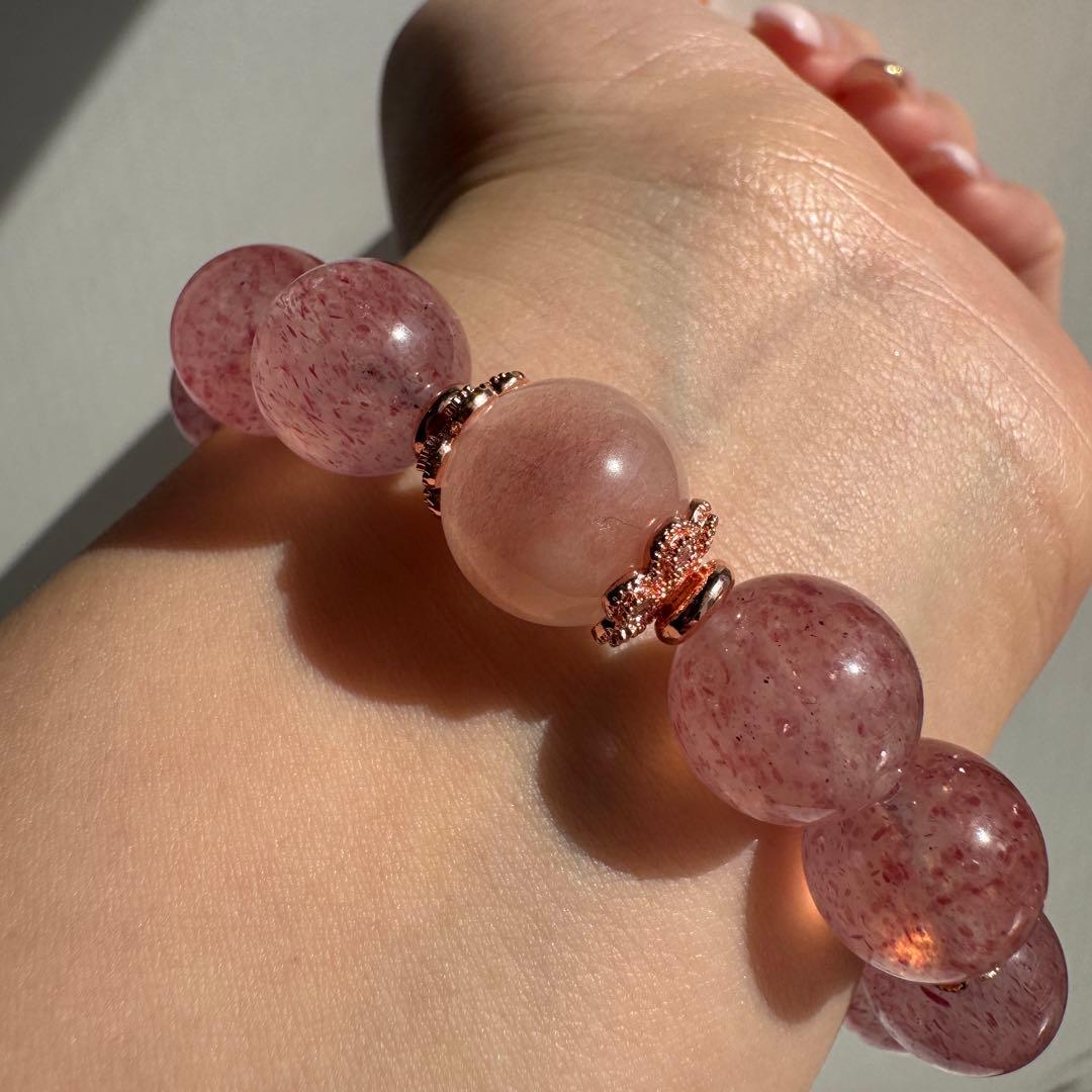 一点物　天然石　ハンドメイドブレス　ストロベリークォーツ　ピンクサゲニティック