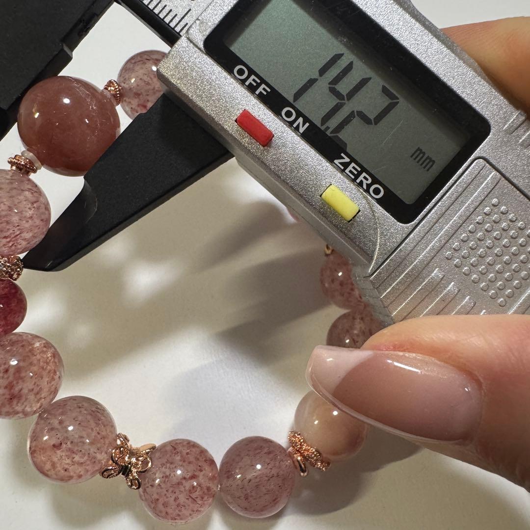 一点物　天然石　ハンドメイドブレス　ストロベリークォーツ　ピンクサゲニティック
