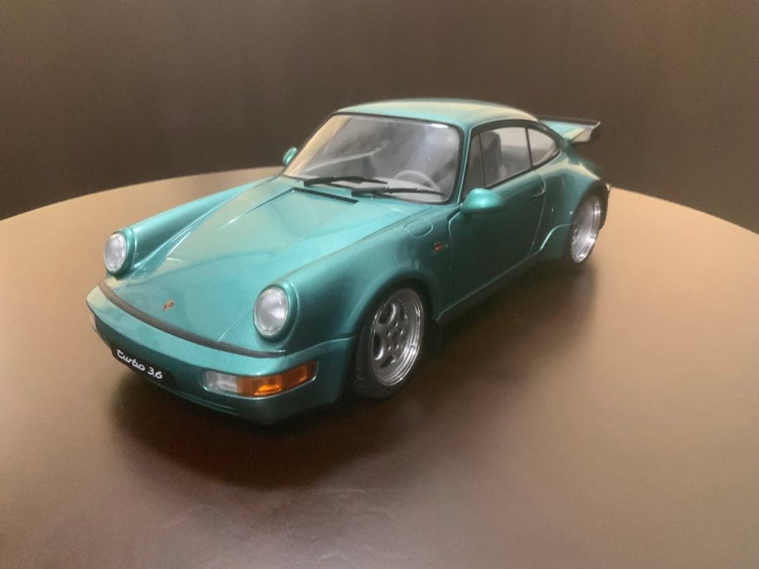 Solido ソリドPorsche 911 Turbo ミニカー 1/18