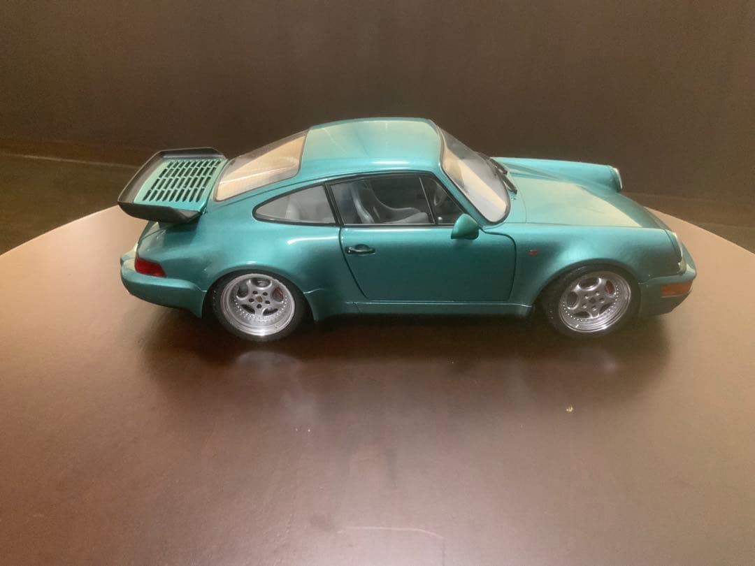 Solido ソリドPorsche 911 Turbo ミニカー 1/18