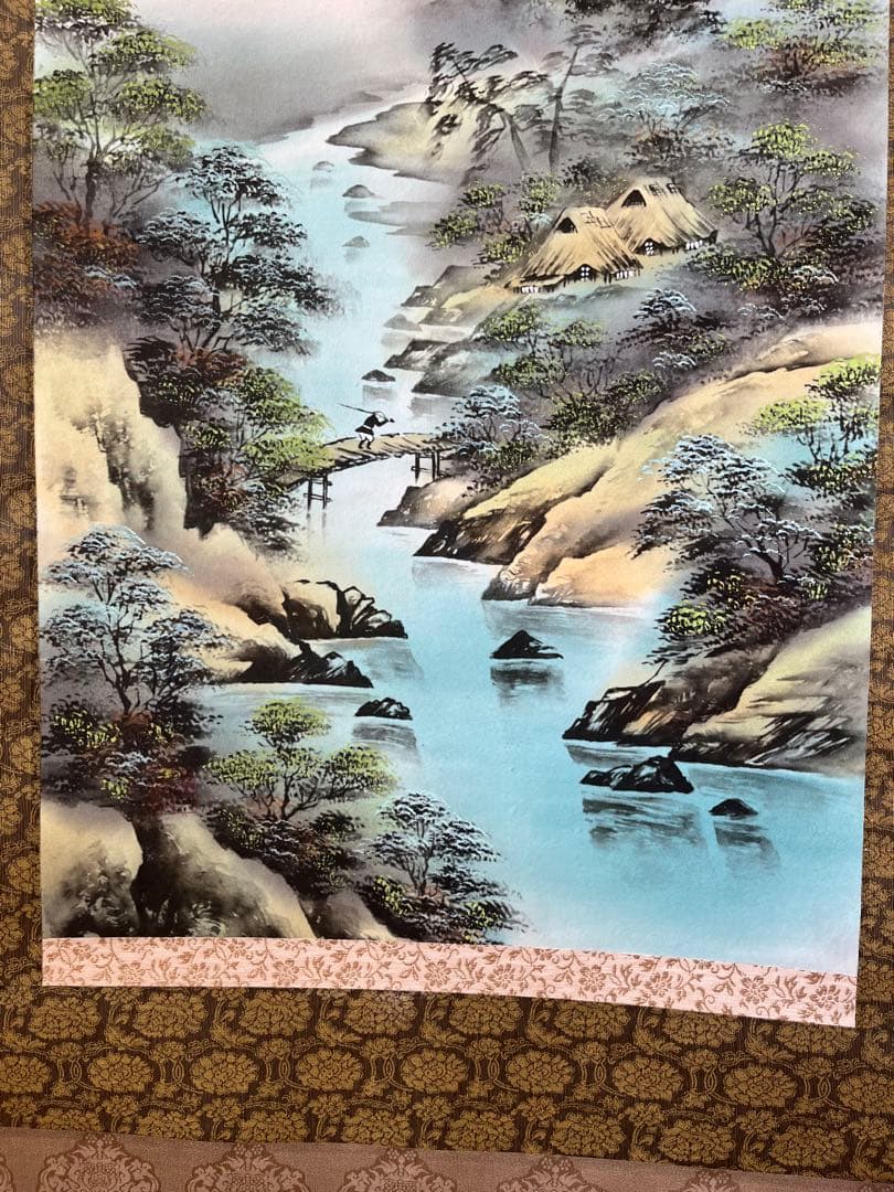 掛軸　彩色山水　美術品　絵画　インテリア　水墨画