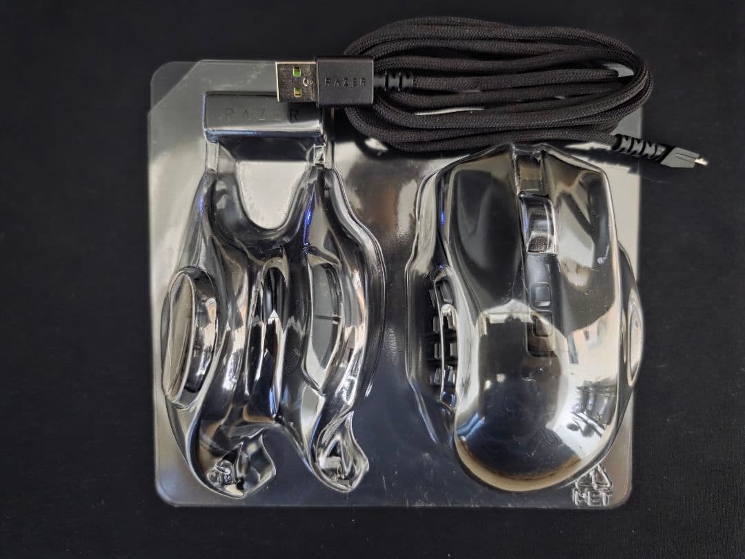 Razer Naga Pro ゲーミングマウス 中古良好 動作OK