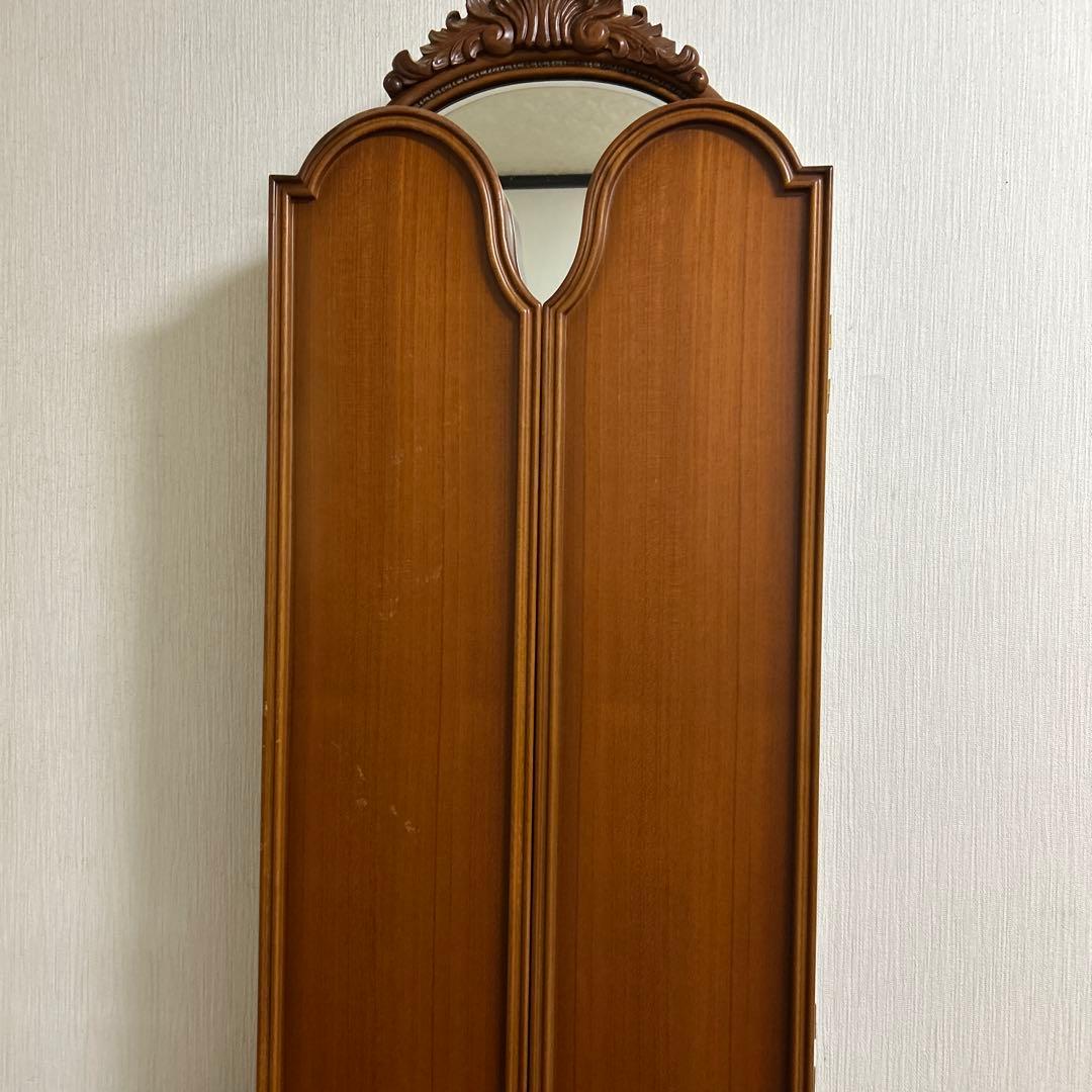 フランスミラー　皇室御用達ブランド三面鏡 椅子は別売になります