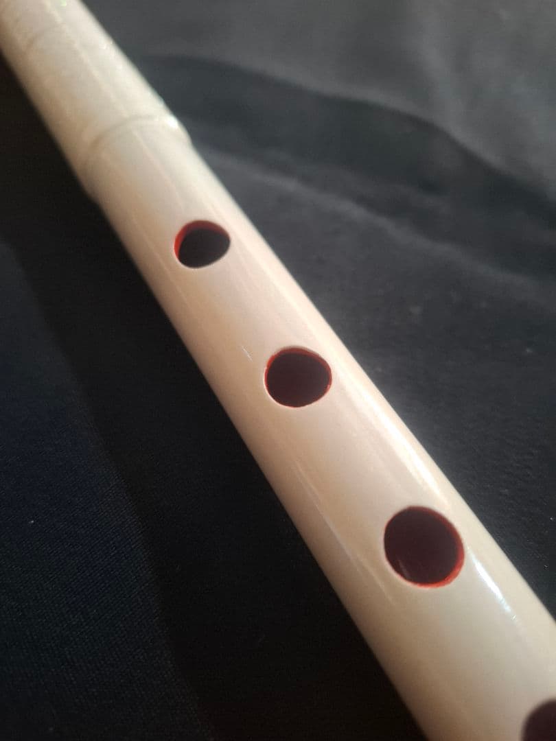 篠笛　古典調　6穴　5本調子　ホワイト＋レインボー　天地胴藤巻き　　 超鐵仕様