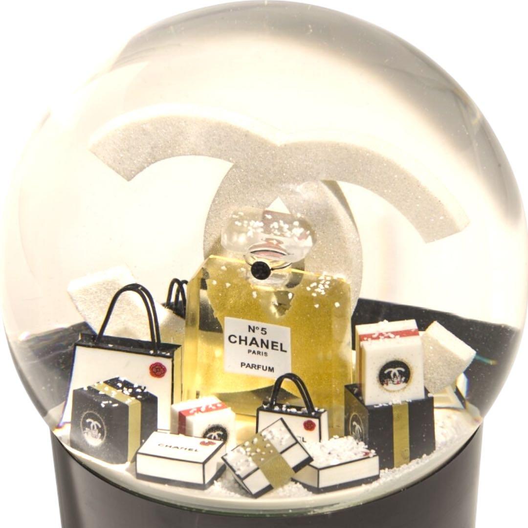 【新品未開封】 CHANEL N°5 黒 スノードーム 特大サイズ 電動式 ②