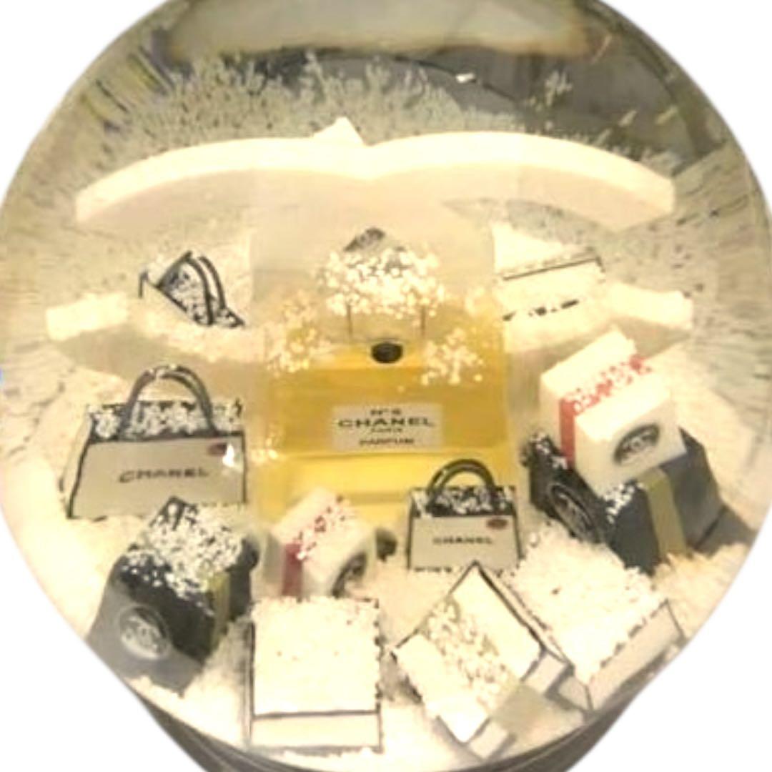 【新品未開封】 CHANEL N°5 黒 スノードーム 特大サイズ 電動式 ②