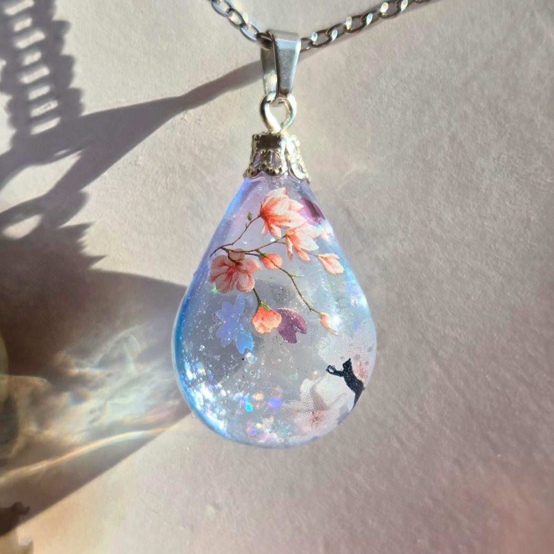 レジン　ハンドメイド　ペンダント　ネックレス　キーホルダー　596
