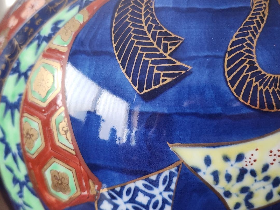 古伊万里　花瓶　壺　有田焼　GOLDIMARI　結び　金襴手　骨董　伊万里焼