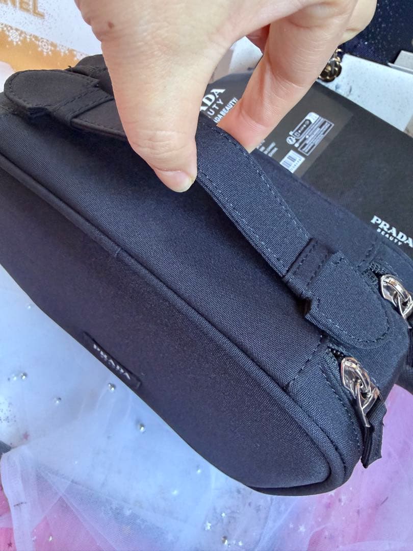 PRADA ブラックポーチ メイクボックスミラー付 2段 ノベルティ
