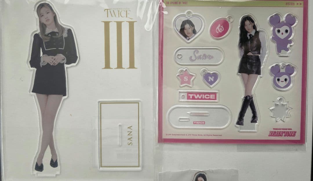 ワ*コ様 twice サナ　アクスタ