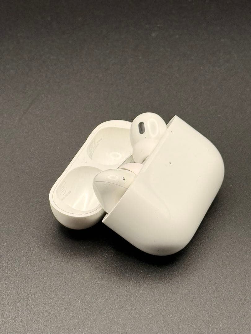 Apple AirPods Pro 第2世代 USB-C PITAPA ケース付