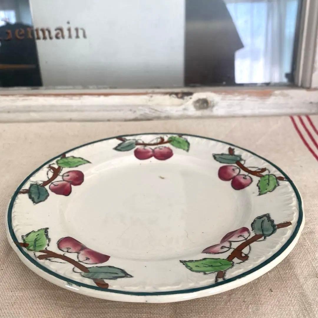 フランスアンティークLongwy ロンウィ プレートチェリー【C】