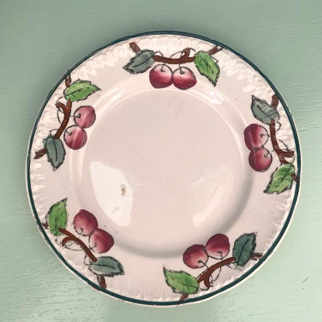 フランスアンティークLongwy ロンウィ プレートチェリー【C】