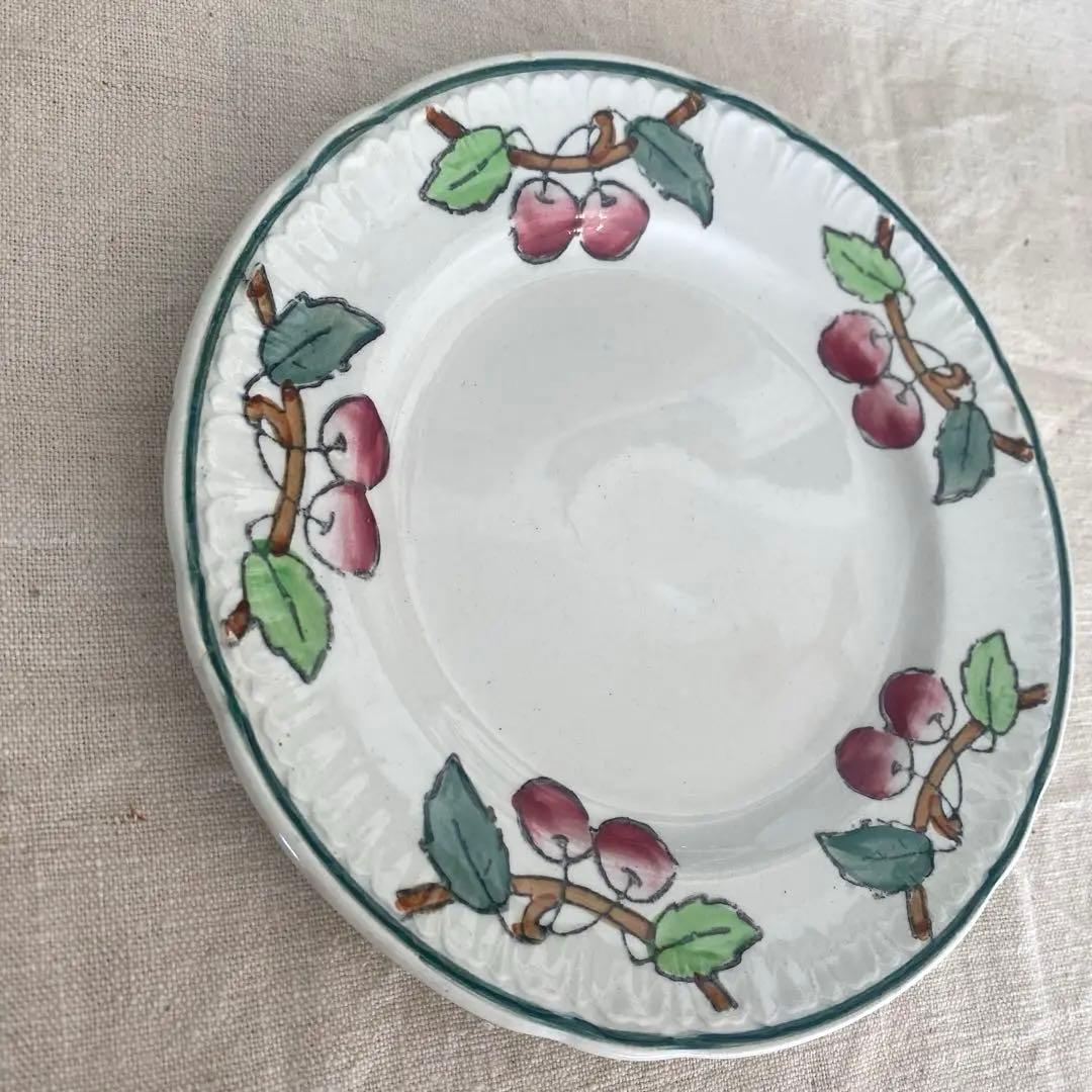フランスアンティークLongwy ロンウィ プレートチェリー【C】