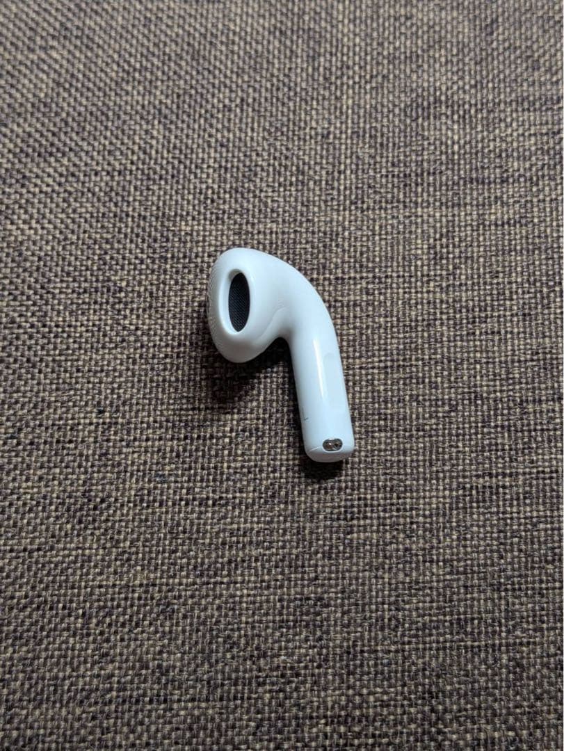 Apple AirPods 4世代 片耳 L 片方 左耳 1051