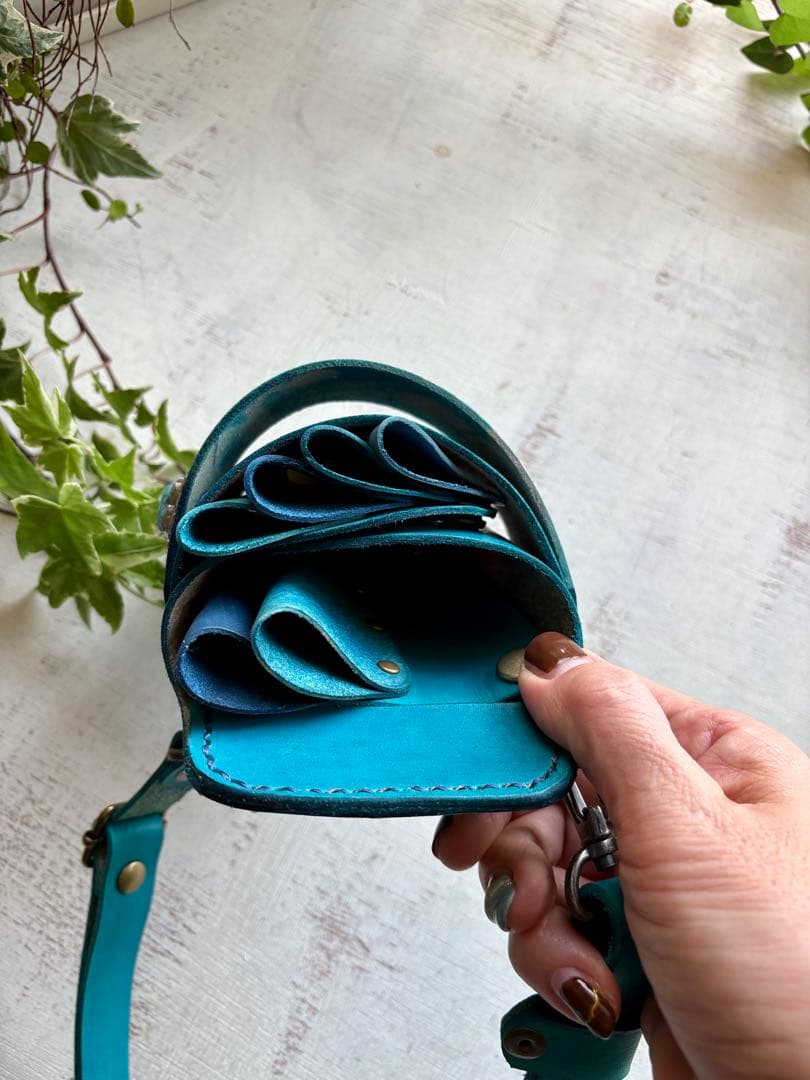 手染めターコイズのシザーケース