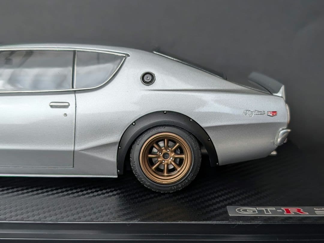 イグニッションモデル 1/18 2000GT-R KPGC110 ケンメリ