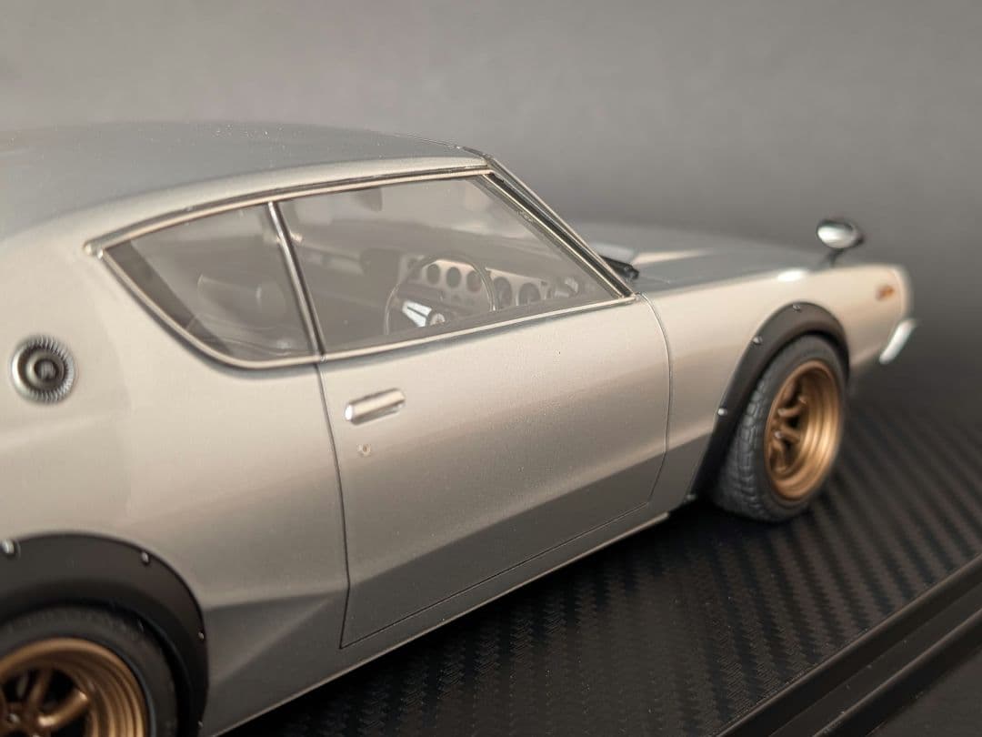 イグニッションモデル 1/18 2000GT-R KPGC110 ケンメリ