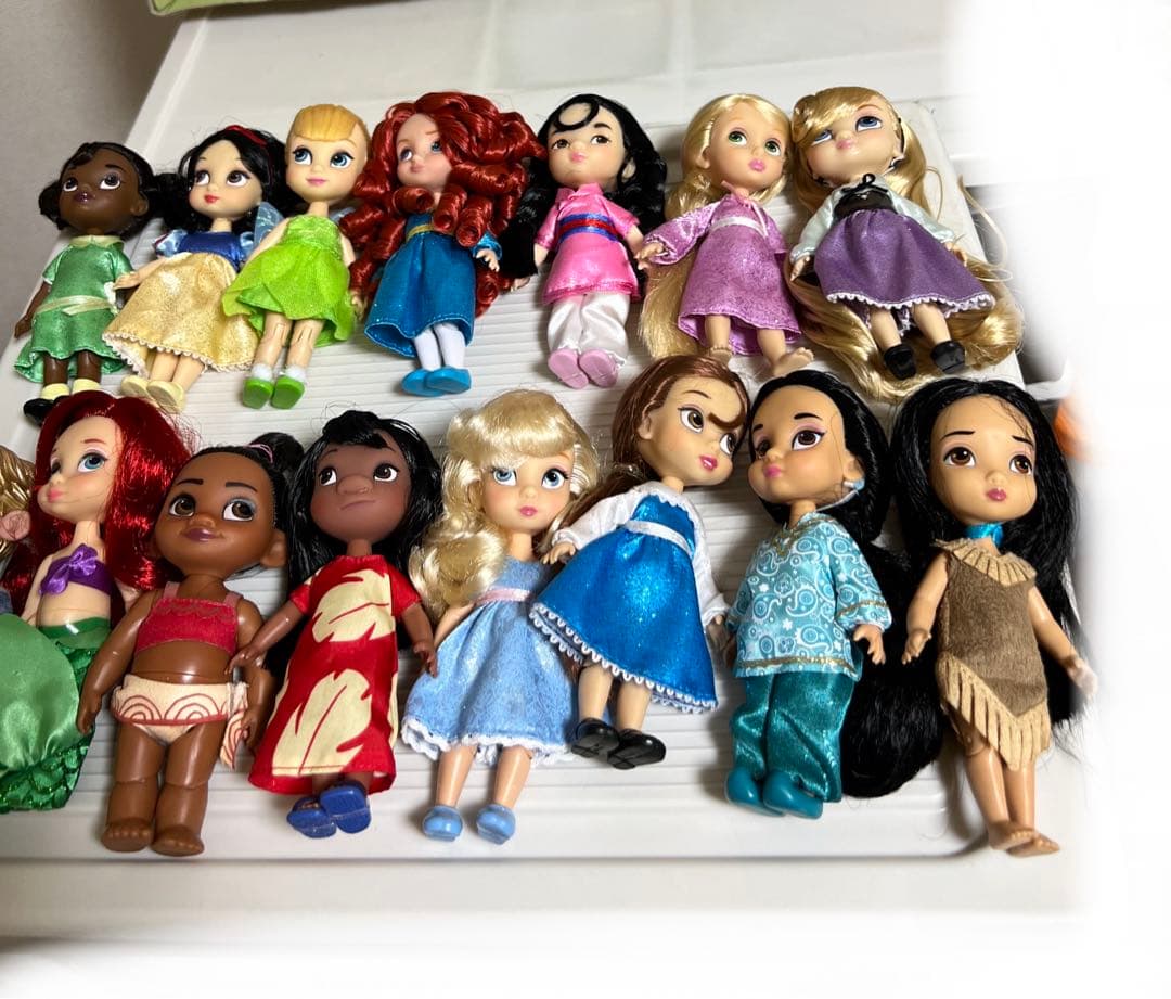 ディズニー、アニメータードール（ミニ）リロ、メリダ（15体）