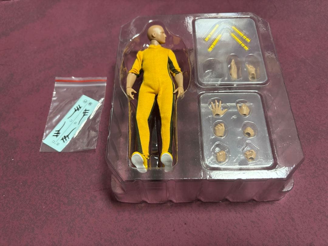 【美品】即発送！ ブルース・リー風　1/12フィギュア3点セット