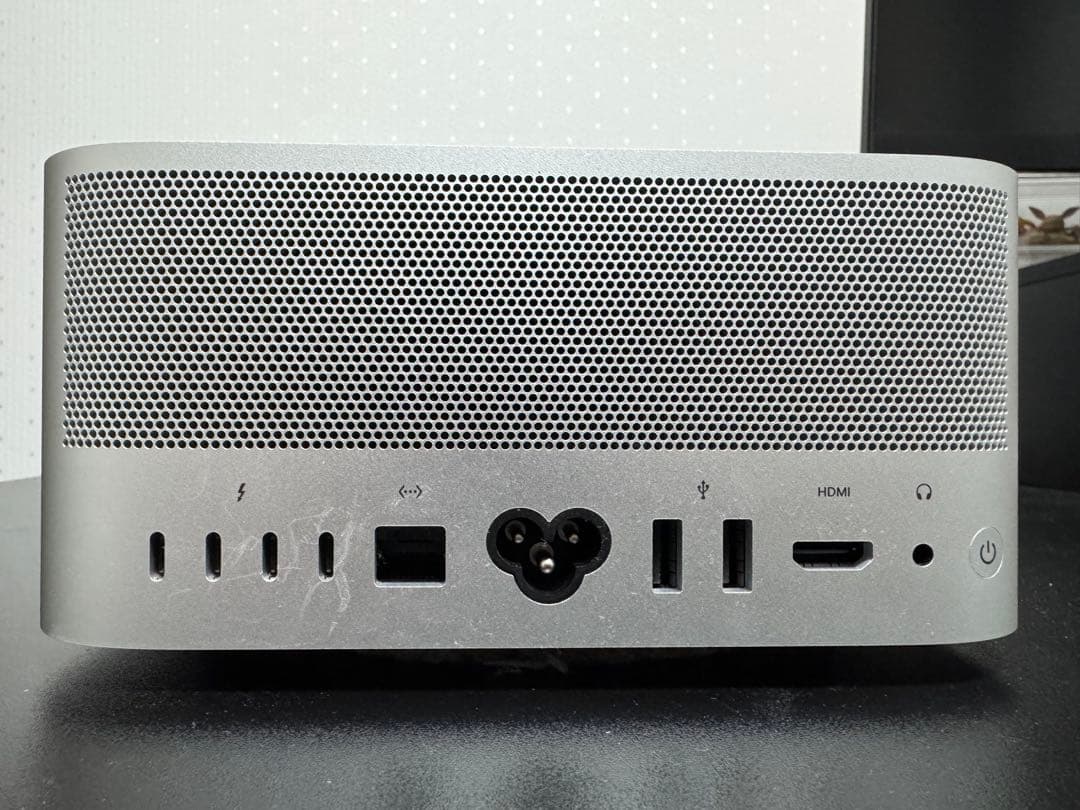 Apple Macstudio2022/M1MAX/メモリ32GB/SSD1TB