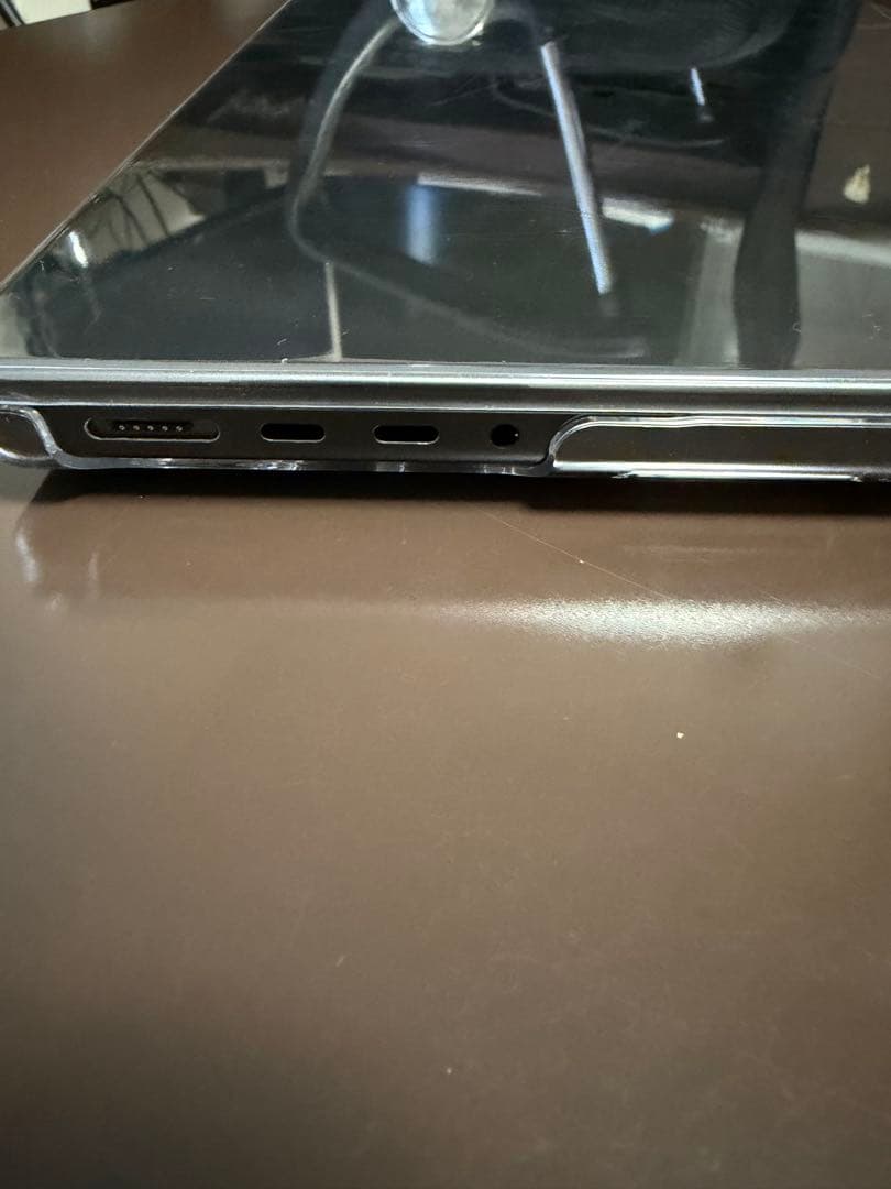 Apple MacBook Pro 14インチ M3 Pro保護ケース付