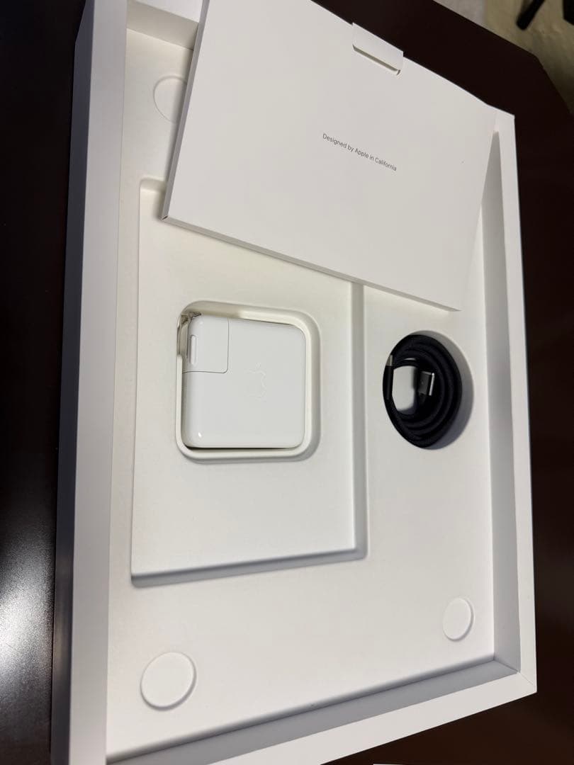 Apple MacBook Pro 14インチ M3 Pro保護ケース付