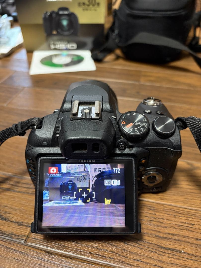 FUJIFILM FinePix HS10 デジタルカメラ 30倍ズーム