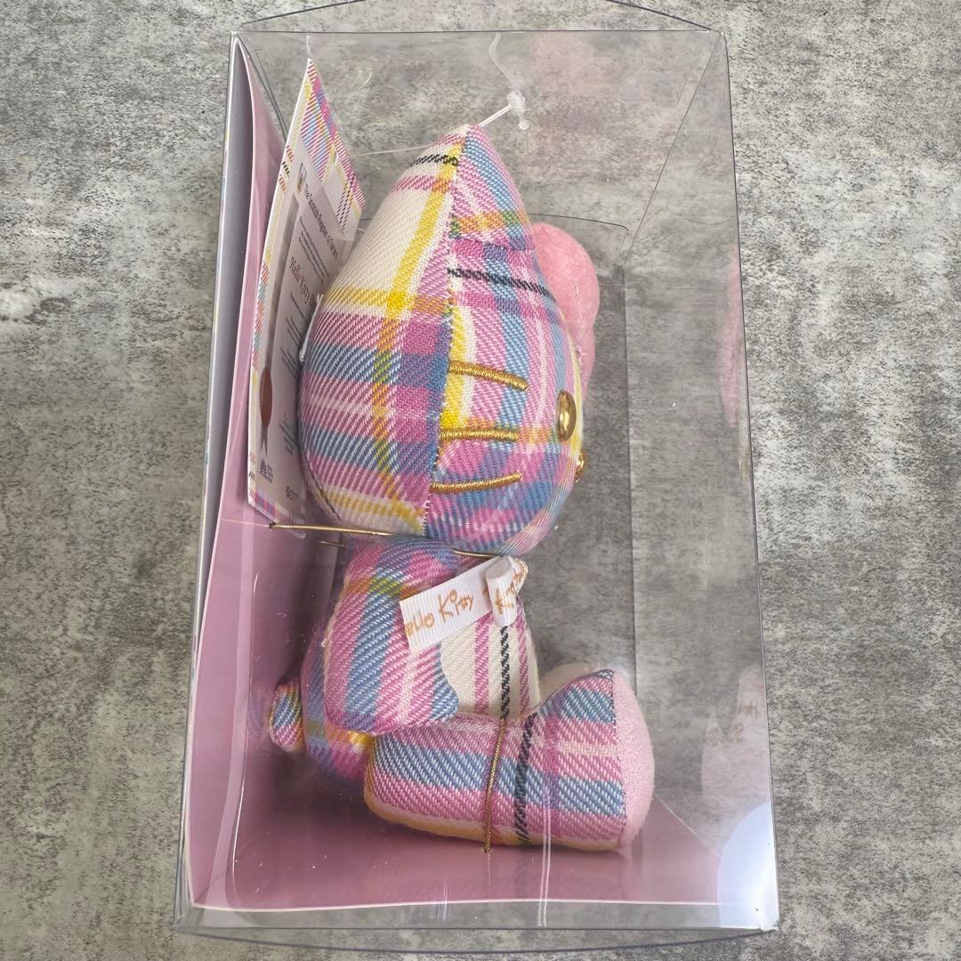 ハローキティ　キティ　50周年　ドレスタータン　マスコット