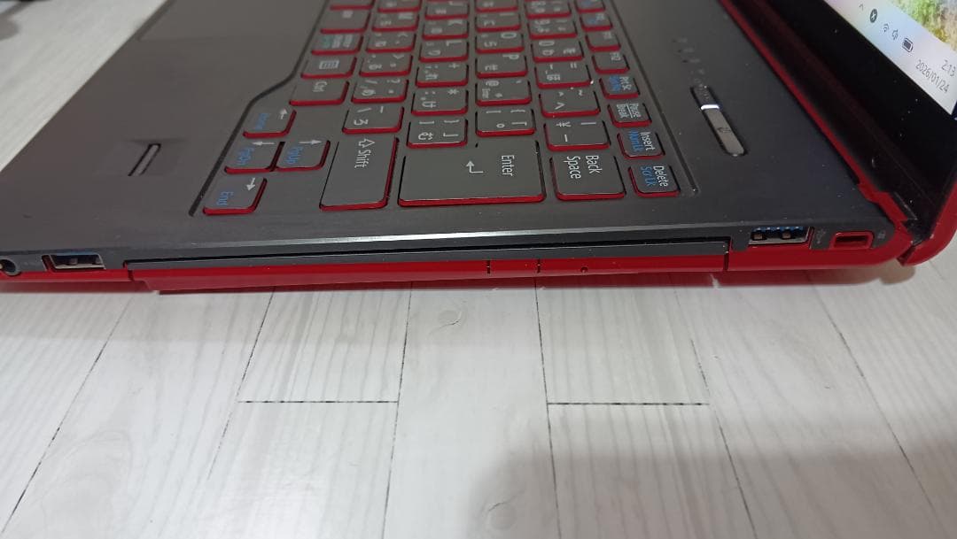 Fujitsu Lifebook SH90/P 4世代i5