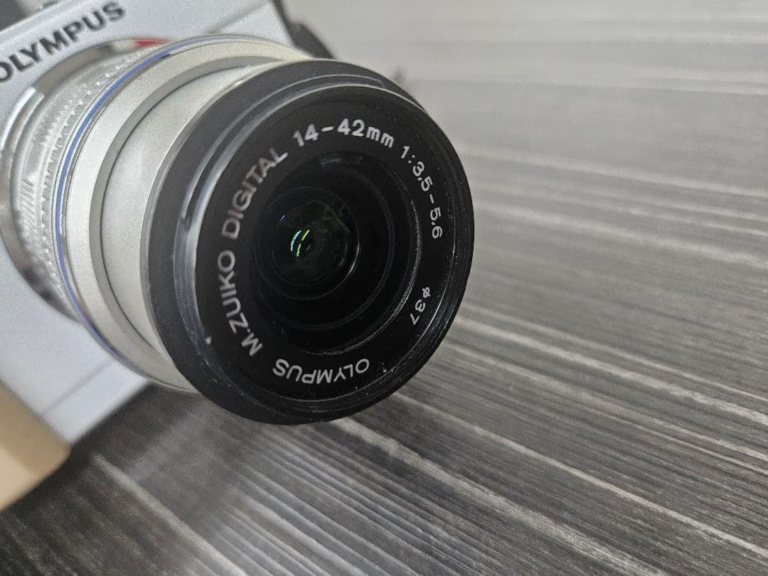 OLYMPUS PEN E-PL1s デジタルカメラ
