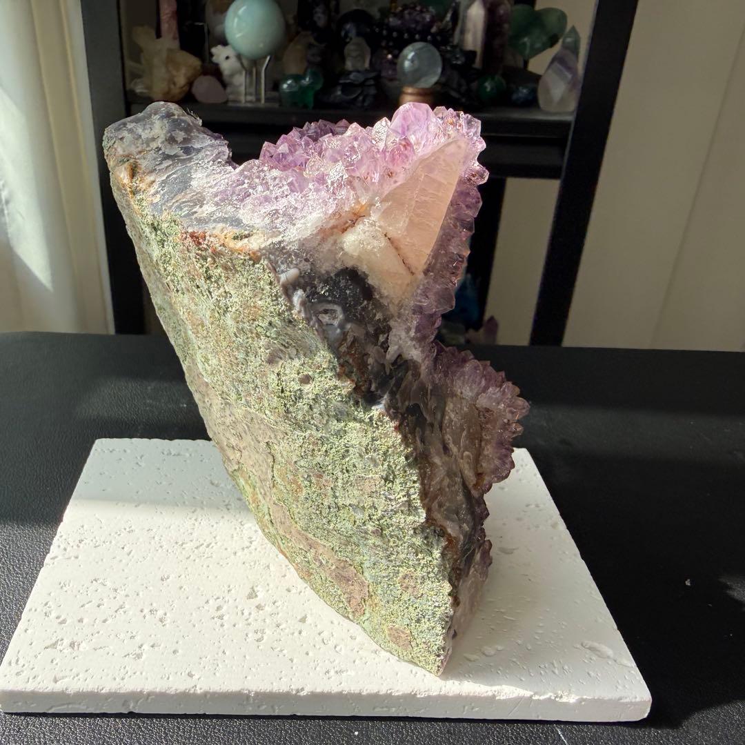 天然石 タイチンルチルクォーツ共生アメジストの原石　置物　鉱物NO.022513
