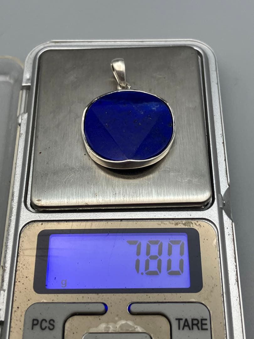 ラピスラズリ 巨大　天然石　ペンダント　ネックレストップ