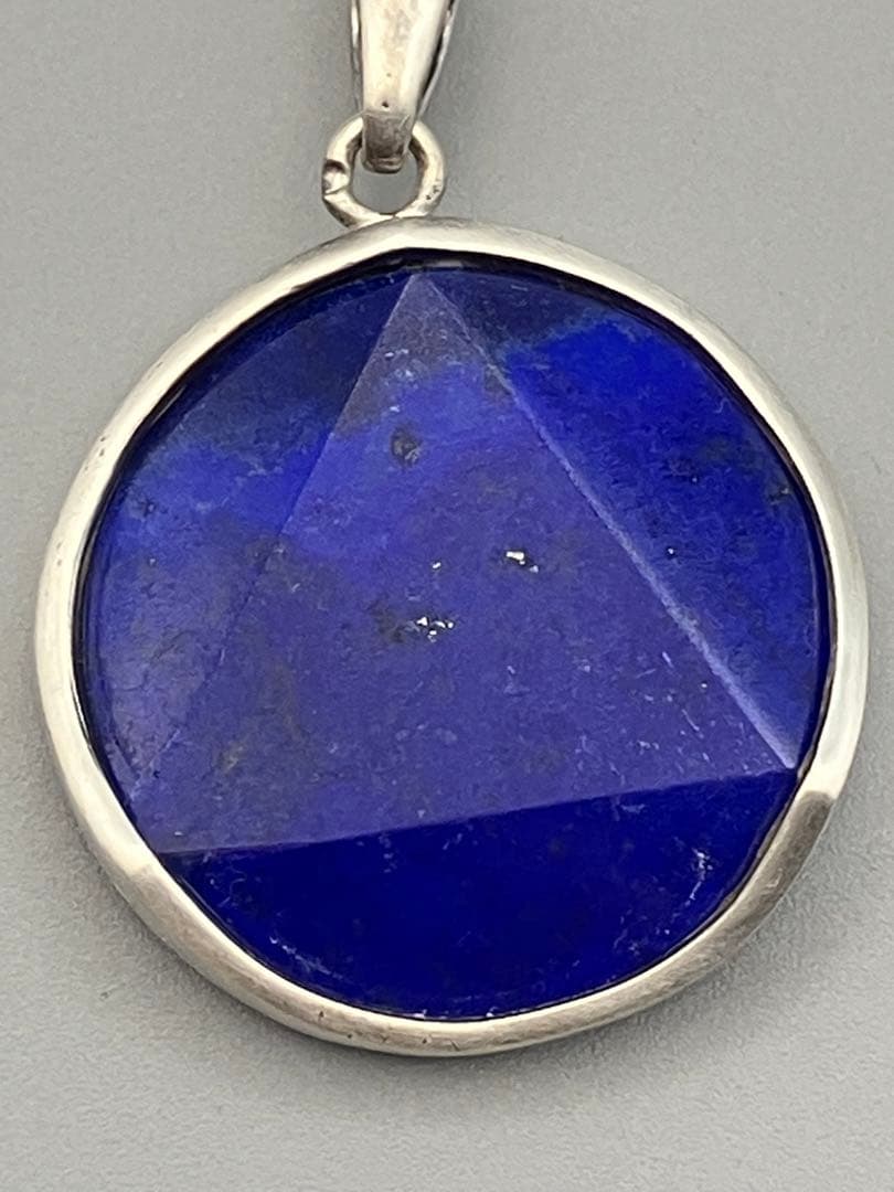ラピスラズリ 巨大　天然石　ペンダント　ネックレストップ
