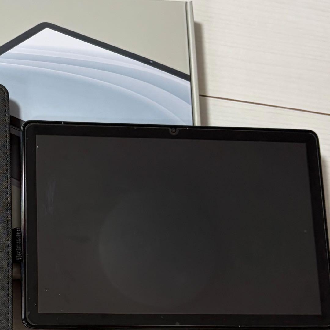 LUCA Tablet TE10D1M64-KV1H　本体 ケースカバー付き