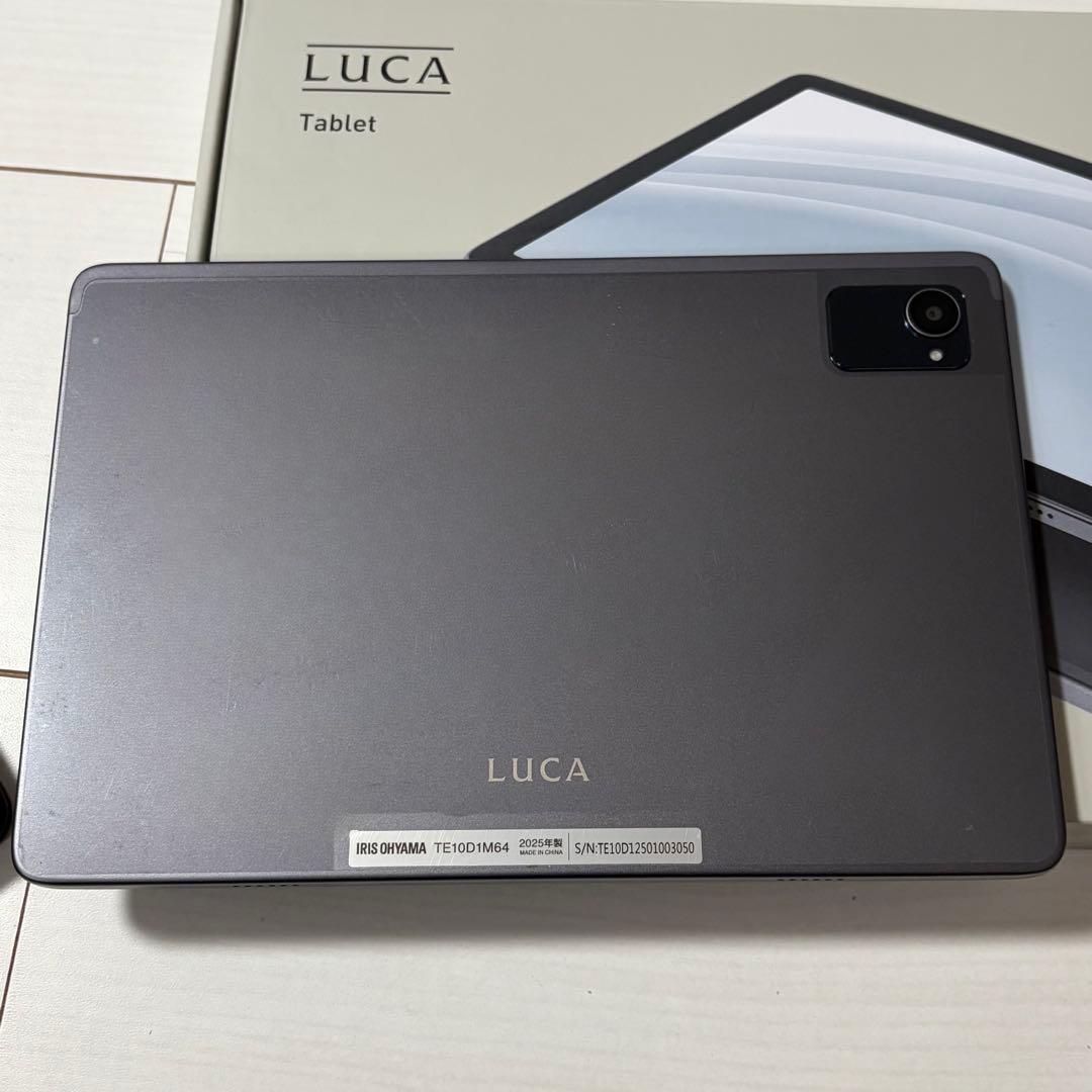 LUCA Tablet TE10D1M64-KV1H　本体 ケースカバー付き