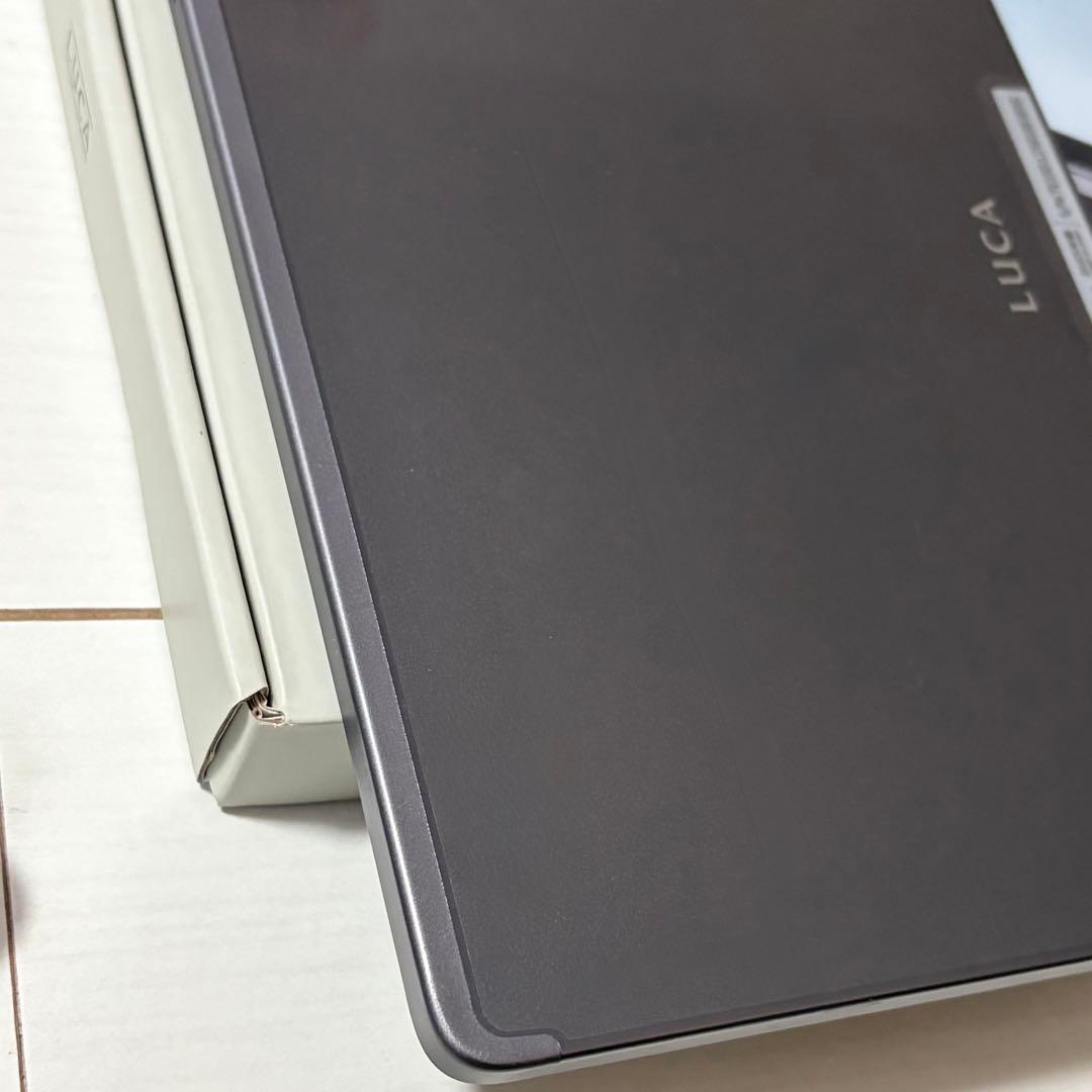 LUCA Tablet TE10D1M64-KV1H　本体 ケースカバー付き