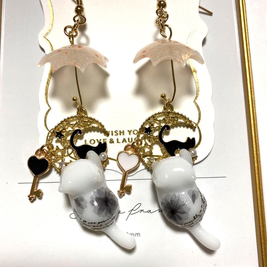 ☆モノトーン猫ちゃんピアス☆③