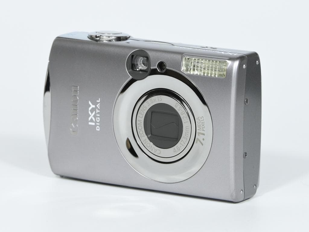 【美品】 キヤノン　Canon IXY DIGITAL 900 IS