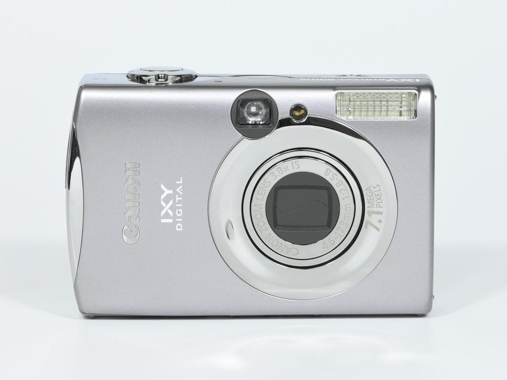 【美品】 キヤノン　Canon IXY DIGITAL 900 IS