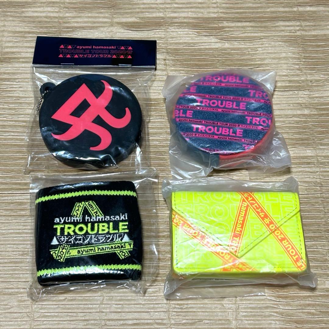 浜崎あゆみグッズまとめ売り ツアーグッズ未開封品のみ